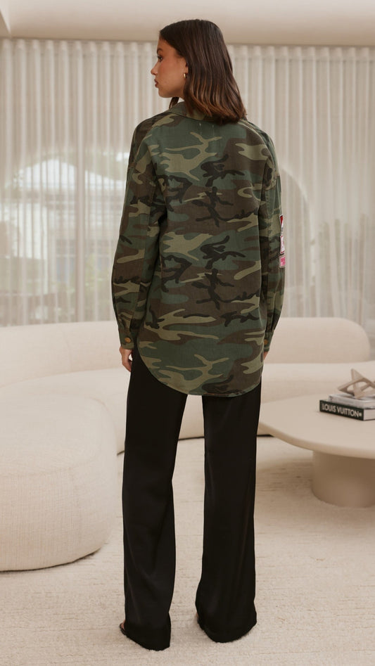 Kennedy Collared Cotton Button-Up Jacket with Sleeve Badge – Green Camo
