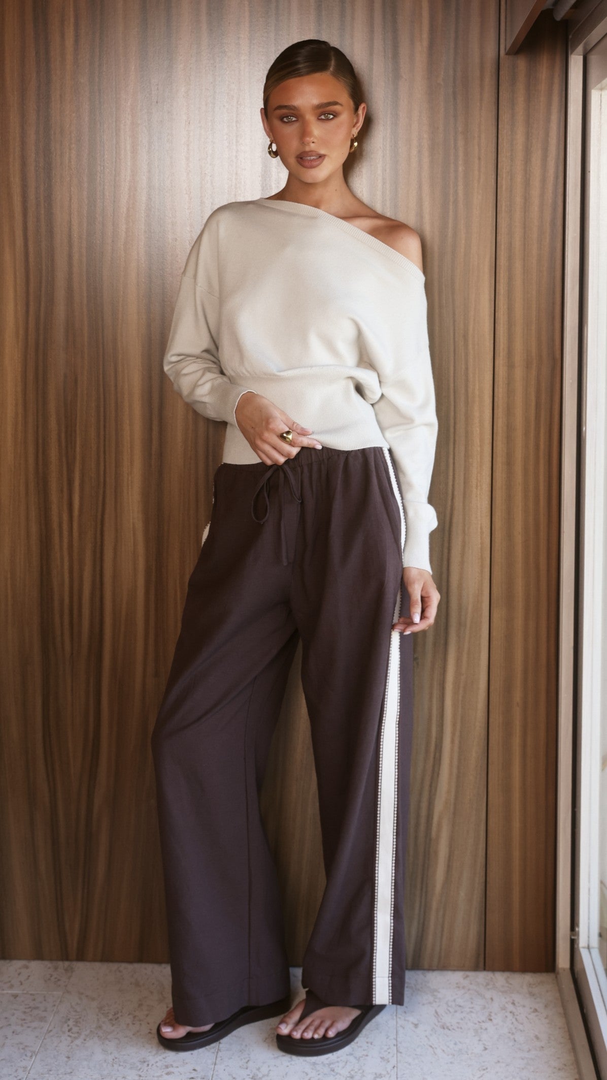 Belara Straight Leg Side Stripe Trousers – Chocolate/Beige
