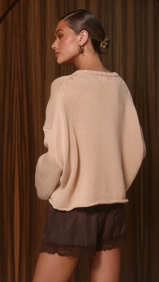 Melbourne Relaxed Crew Neck Raw Hem Cotton Knit Jumper – Beige