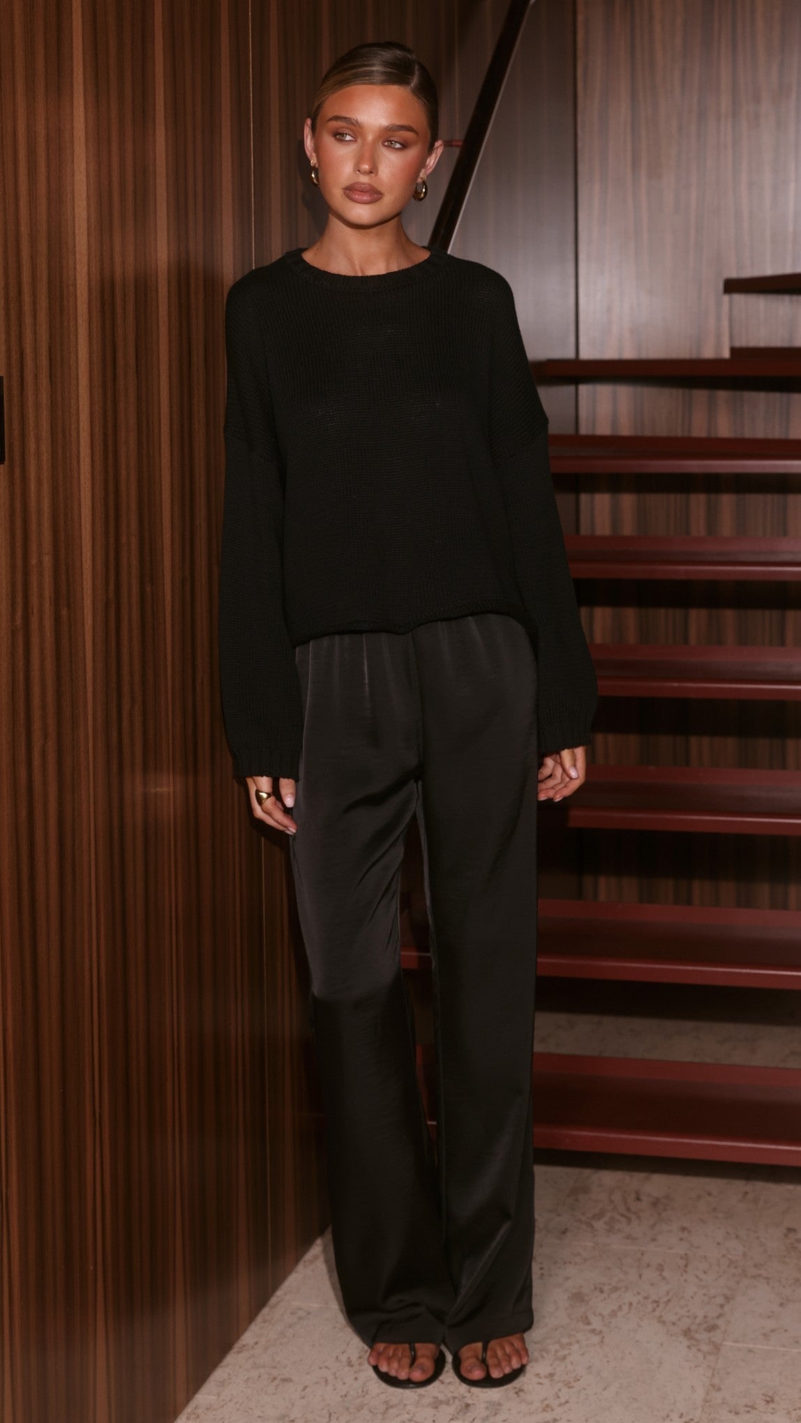Melbourne Crew Neck Relaxed Fit Cotton Knit Jumper – Black – view 4