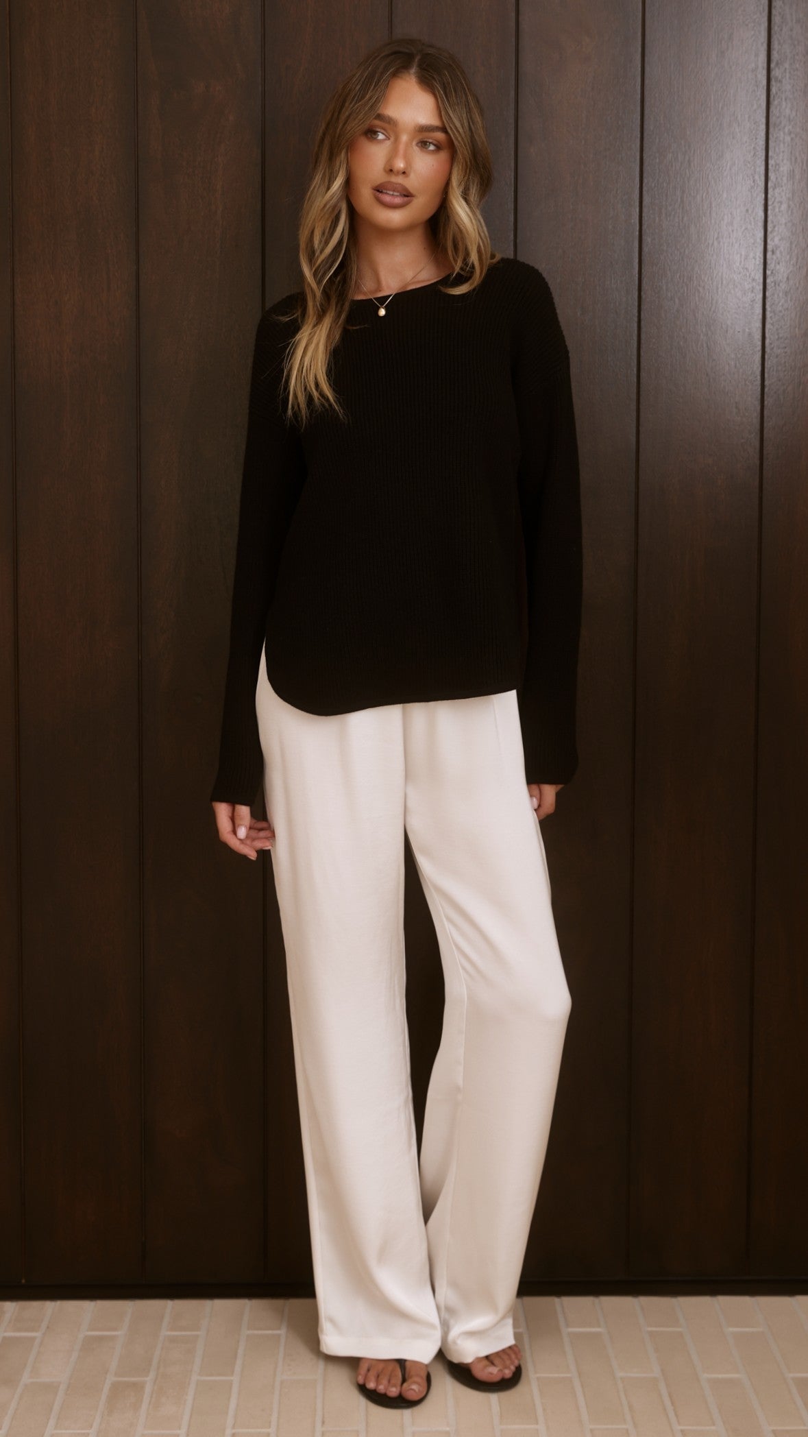 Kennedy Relaxed Crew Neck Rib Knit Jumper with Side Splits – Black