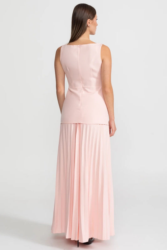 Sleeveless Bateau Neck Tailored Top and Pleated Maxi Skirt Set – Peach