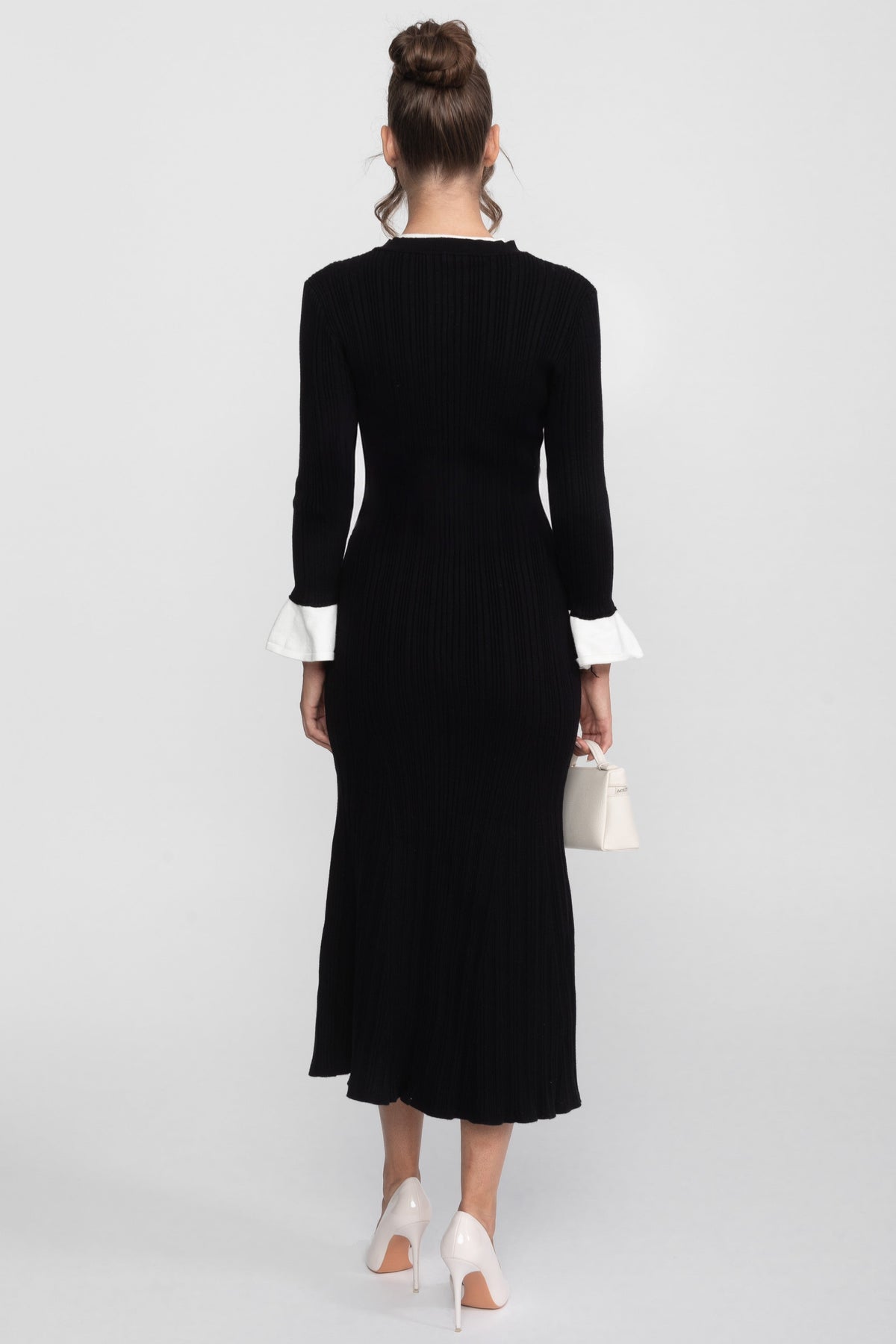 Long Sleeve Ribbed Knit Midi Dress with Contrast Collar and Ruffle Cuffs – Black – view 4