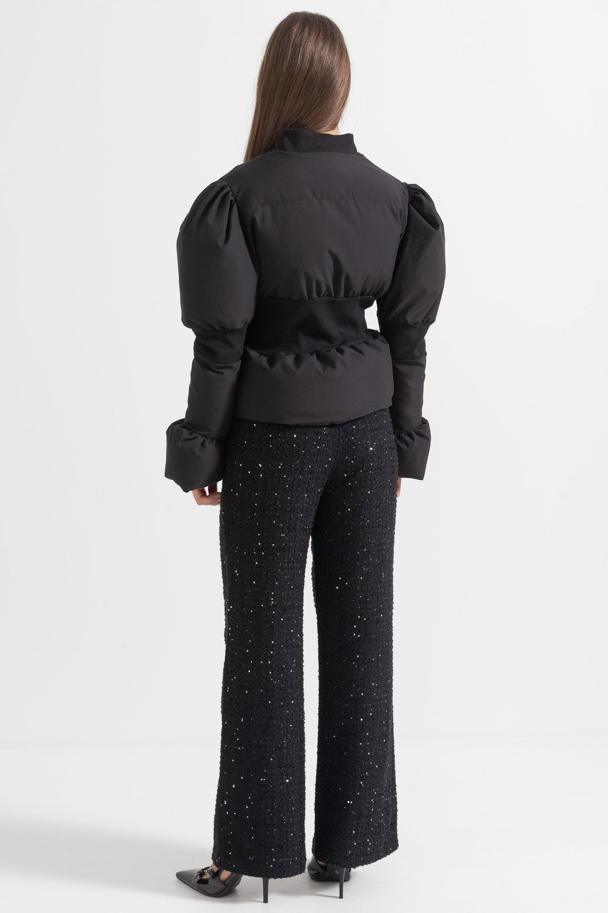 Cropped Puffer Jacket with Fitted Waist and Puffed Sleeves – Black – view 9