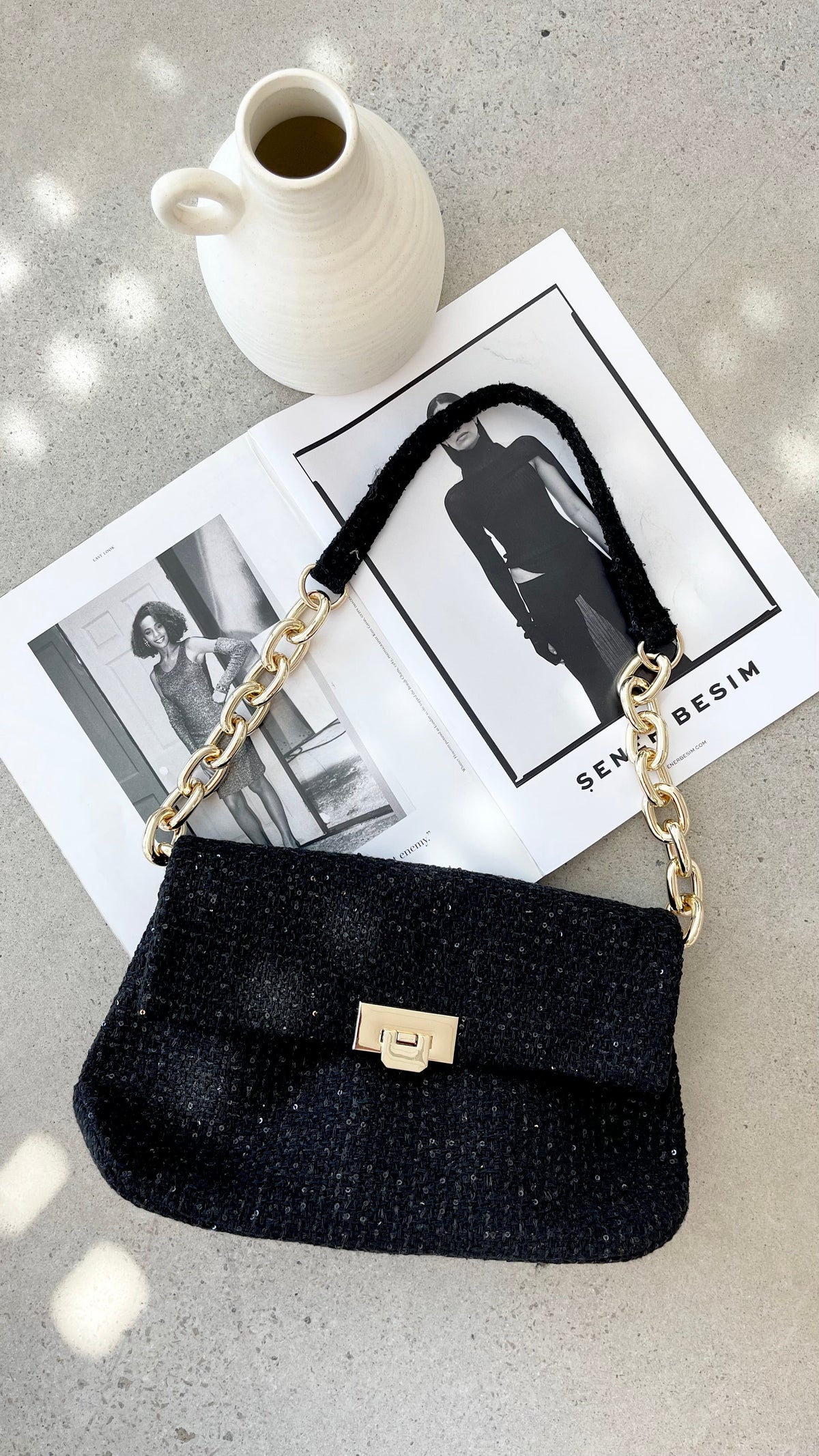 Fion Sequin Detail Boucle Bag with Chunky Chain Strap – Black – view 4