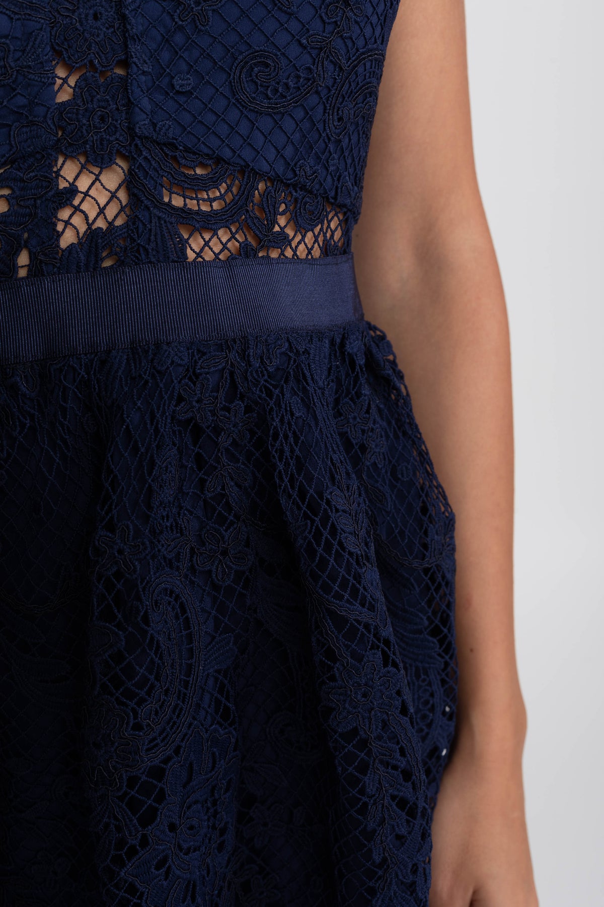 Floral Lace Puff Sleeve Mini Dress with Pearl Embellished Collar – Navy – view 7