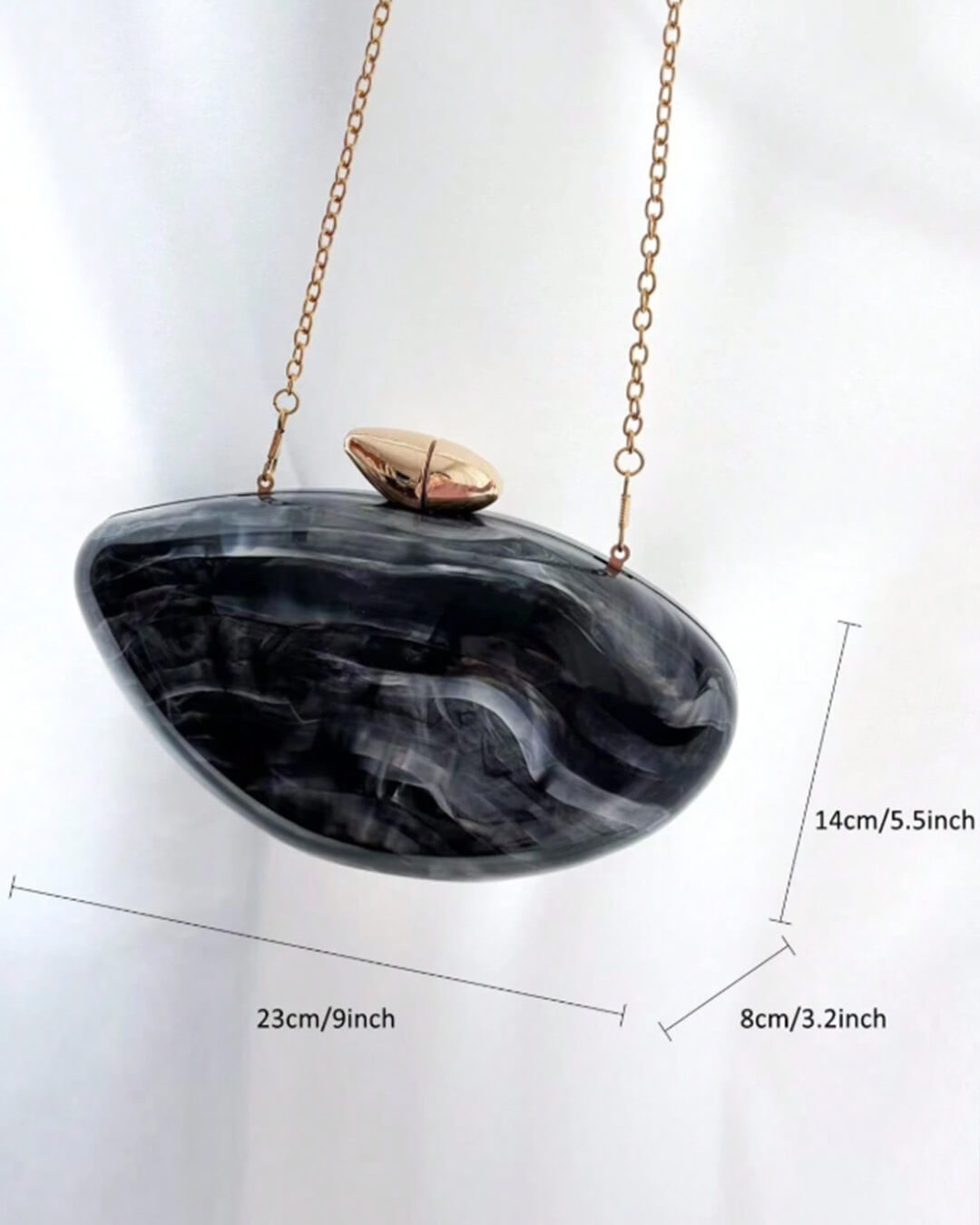 Bianca Shell-Shaped Acrylic Evening Clutch with Chain – Black