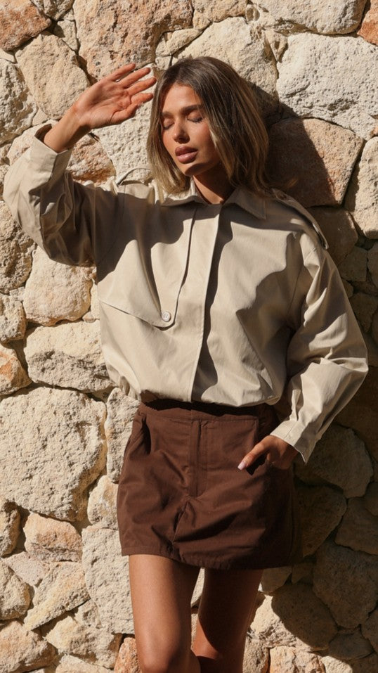 Jazz Trench-Style Bomber Jacket with Shoulder Straps – Light Beige – view 3