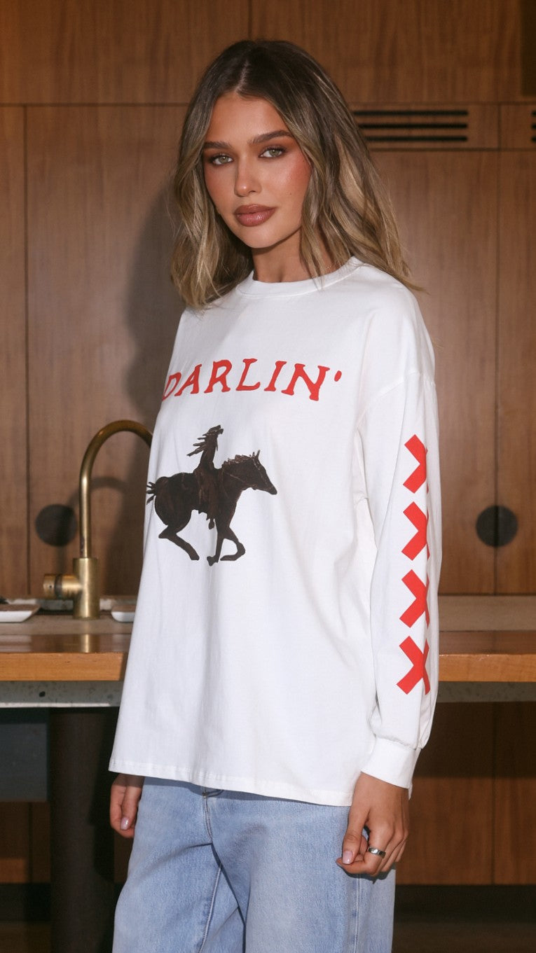 Darlin Relaxed Longline Graphic Long Sleeve T-Shirt – White – view 6