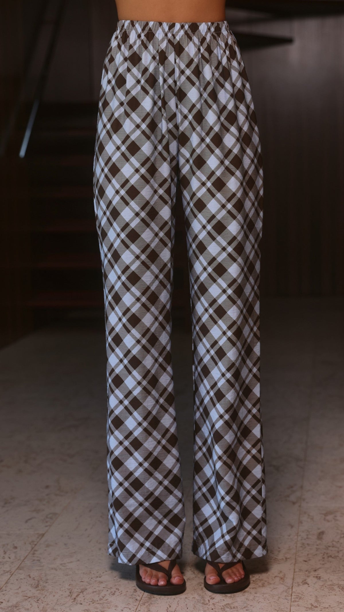 Imogen High Rise Wide Leg Elasticated Waist Trousers – Chocolate/Blue Plaid