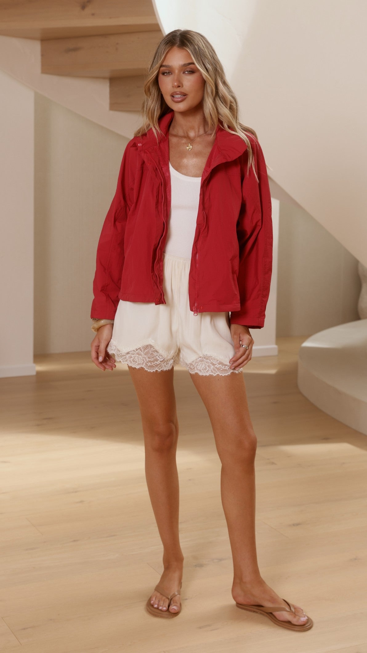 Sari Hooded Bomber Jacket with Toggle Hem – Red – view 9