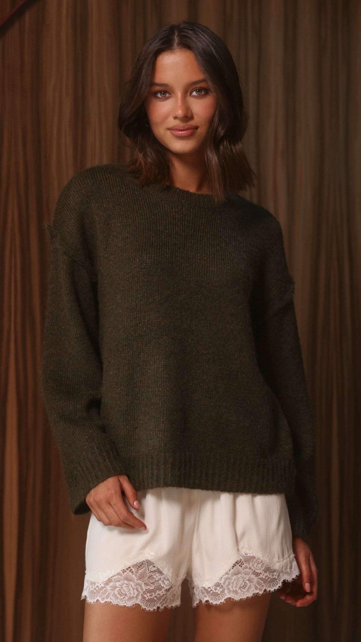 Laura Relaxed Crew Neck Reverse Stitch Knit Jumper – Khaki
