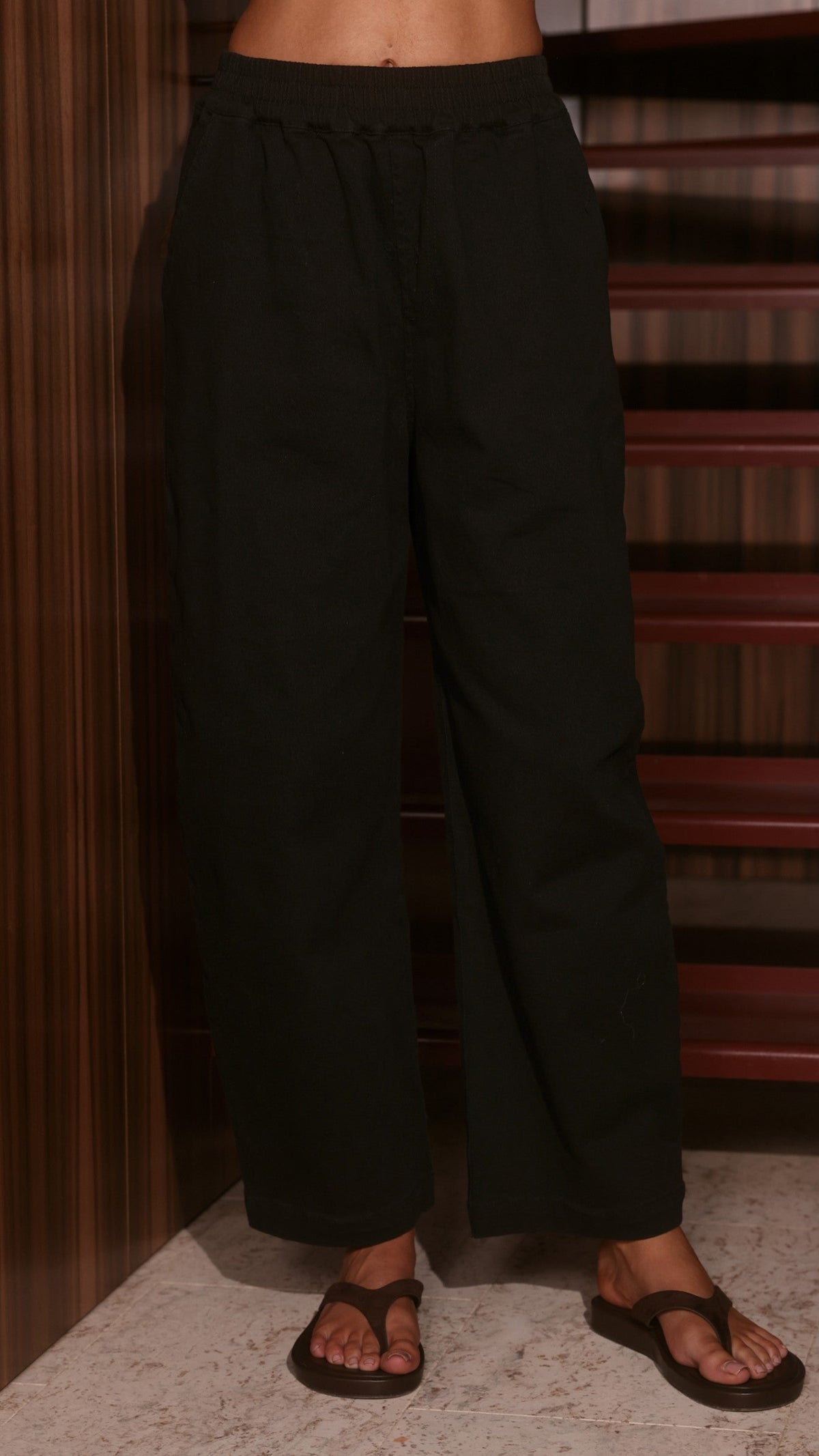Delia Relaxed Fit Elasticated Waist Cotton Trousers – Black – view 4
