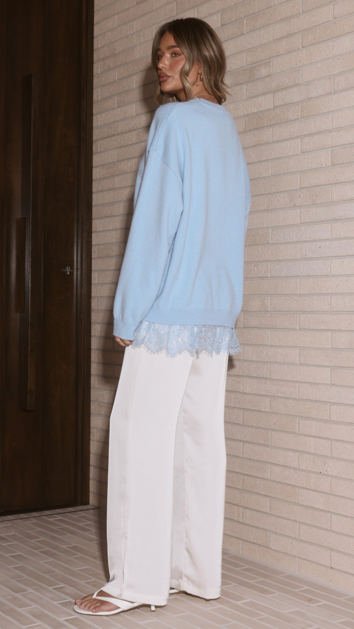 Stevie Crew Neck Longline Jumper with Lace Hem – Blue