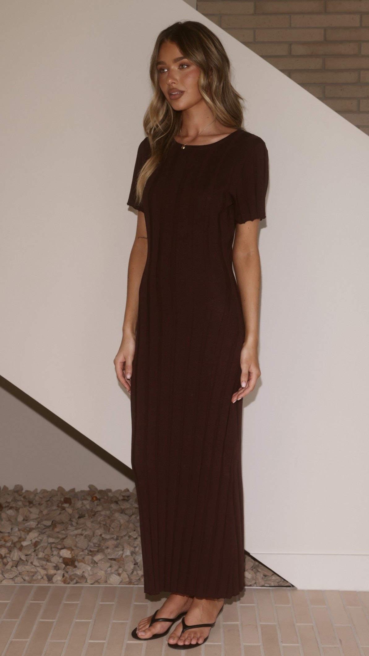 Mari Crew Neck Short Sleeve Ribbed Bodycon Maxi Dress – Chocolate