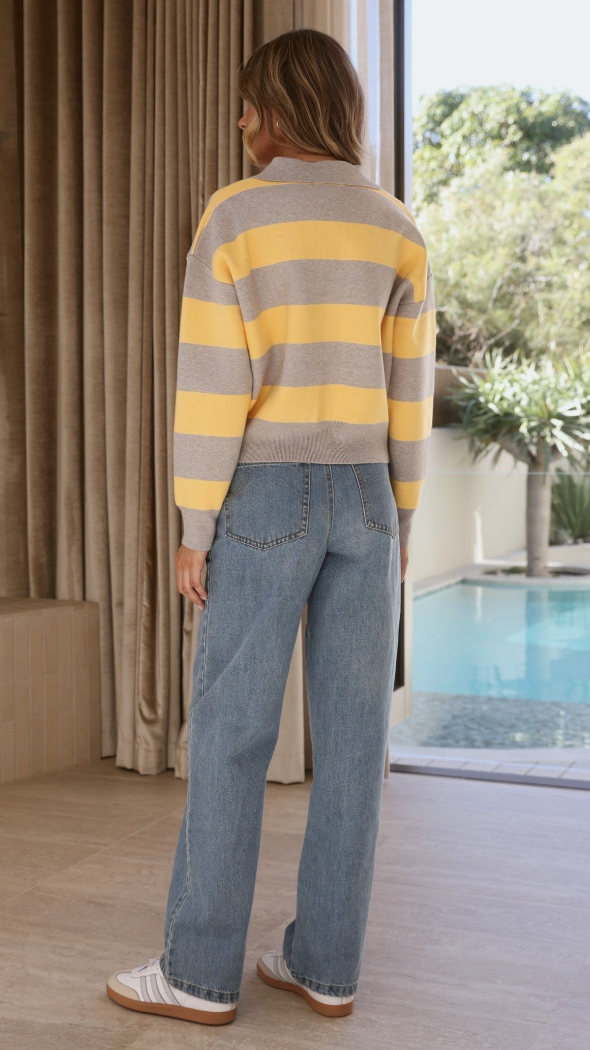 Kodi Collared V-Neck Boxy Knit Jumper – Yellow/Grey Stripe