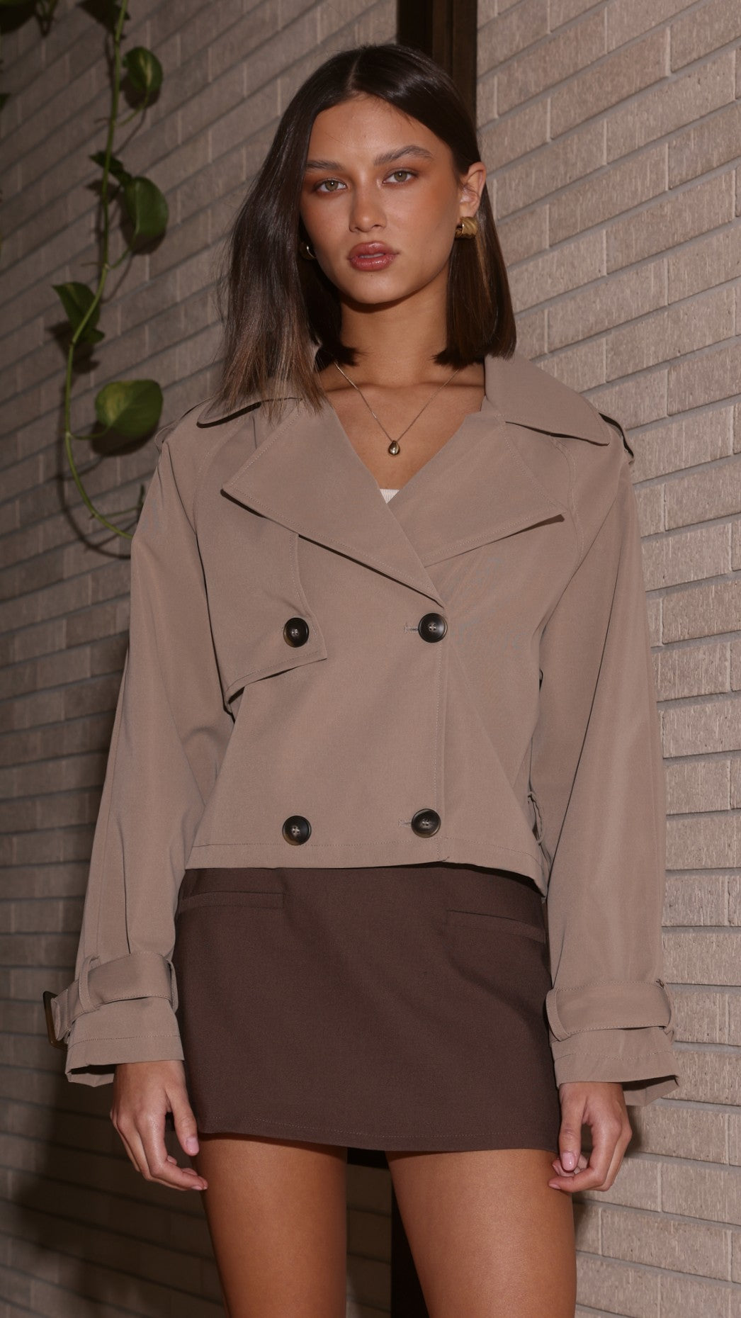 Deena Cropped Belted Coat with Collar and Shoulder Straps – Mocha – view 15