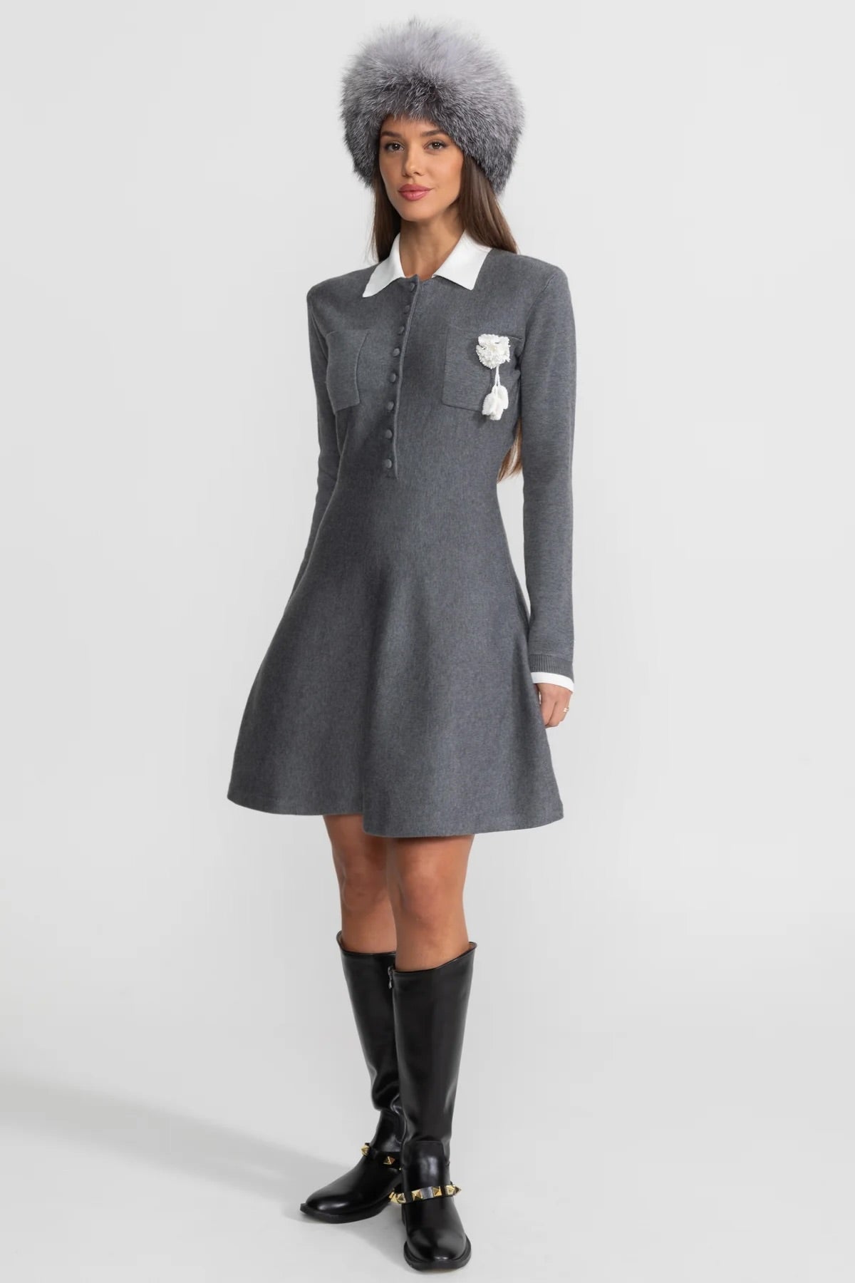 Long Sleeve A-Line Mini Dress with Contrast Collar and Floral Brooch – Grey – view 3