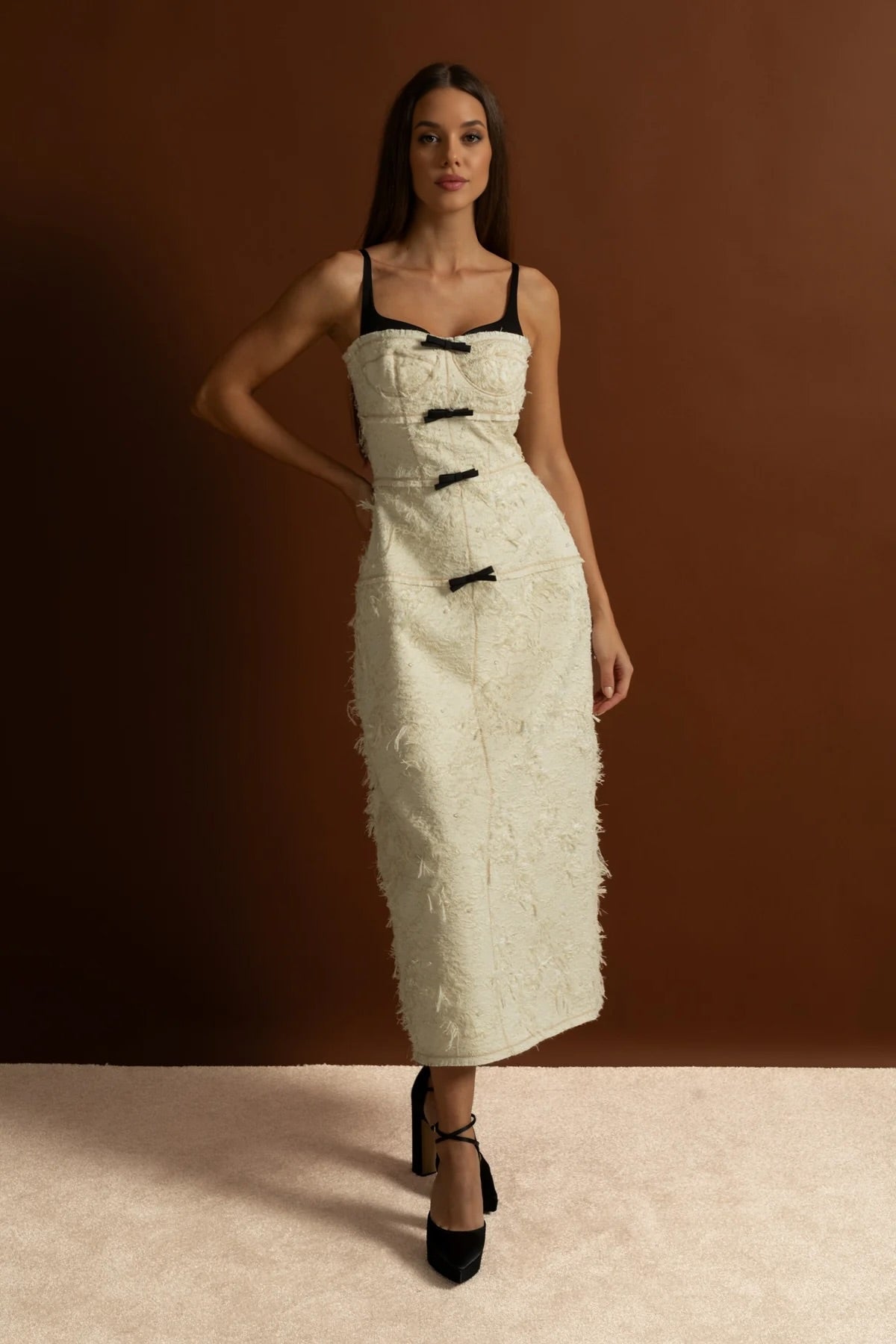 Tweed Bustier Midi Dress with Contrast Straps and Velvet Bows – Ivoire – view 2