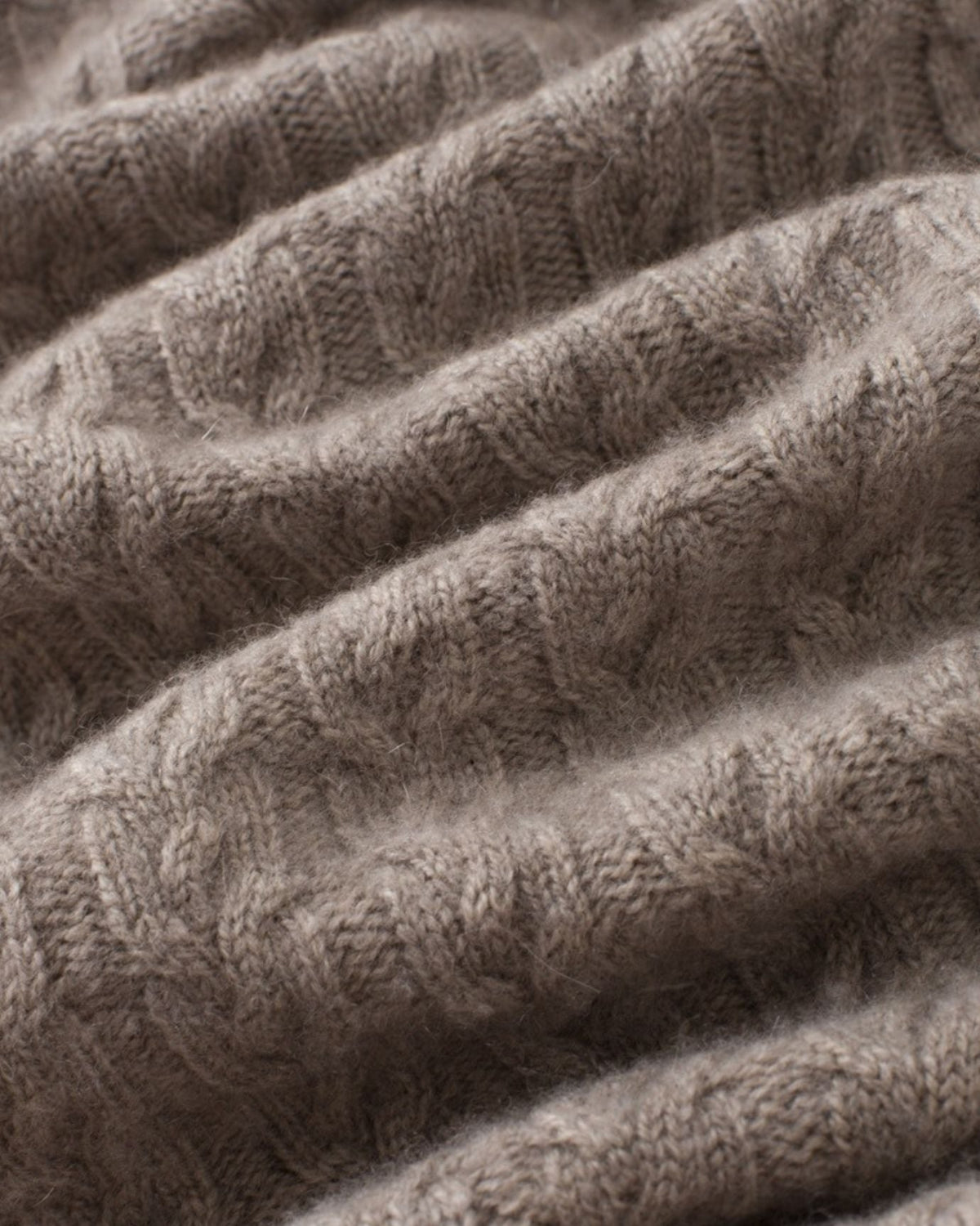 Pure Cashmere Cable Knit Cardigan with Peter Pan Collar – view 5
