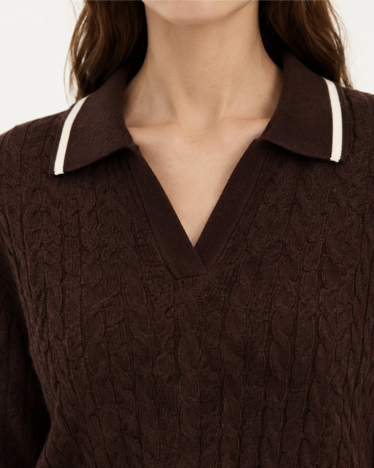Relaxed Fit Cable Knit Cashmere Polo Collar Jumper – view 5