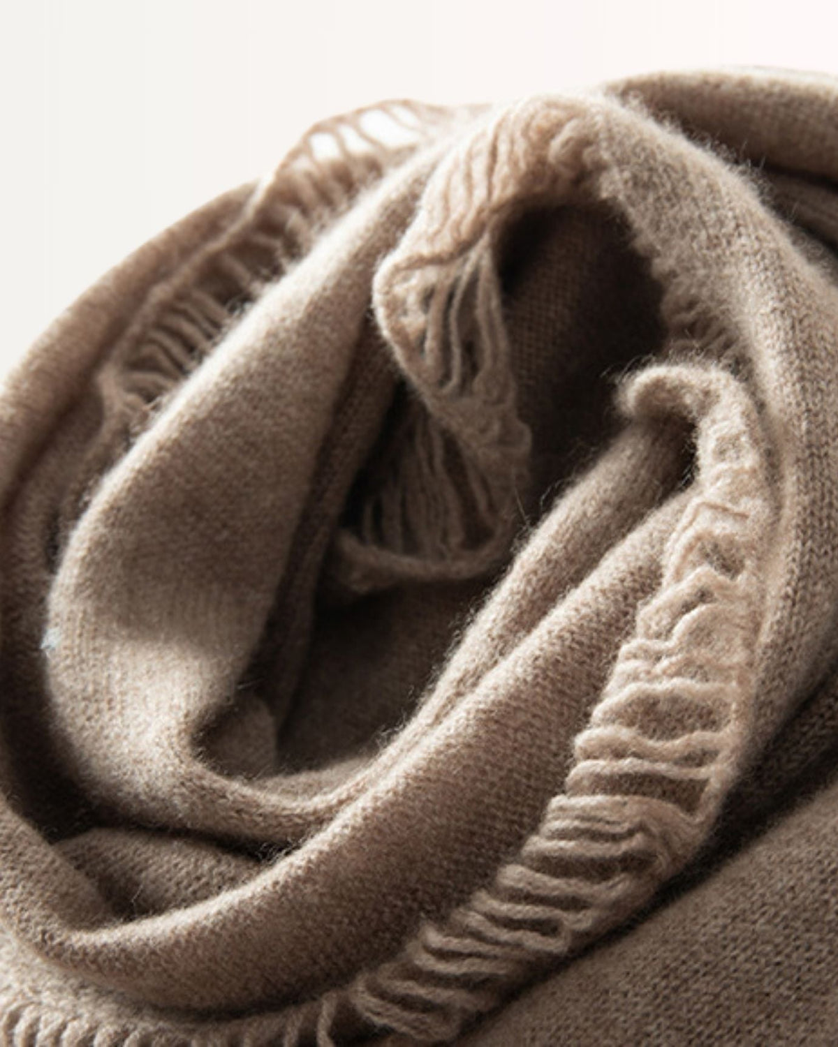 Soft Lightweight Pure Cashmere Scarf for Year-Round Wear – view 15