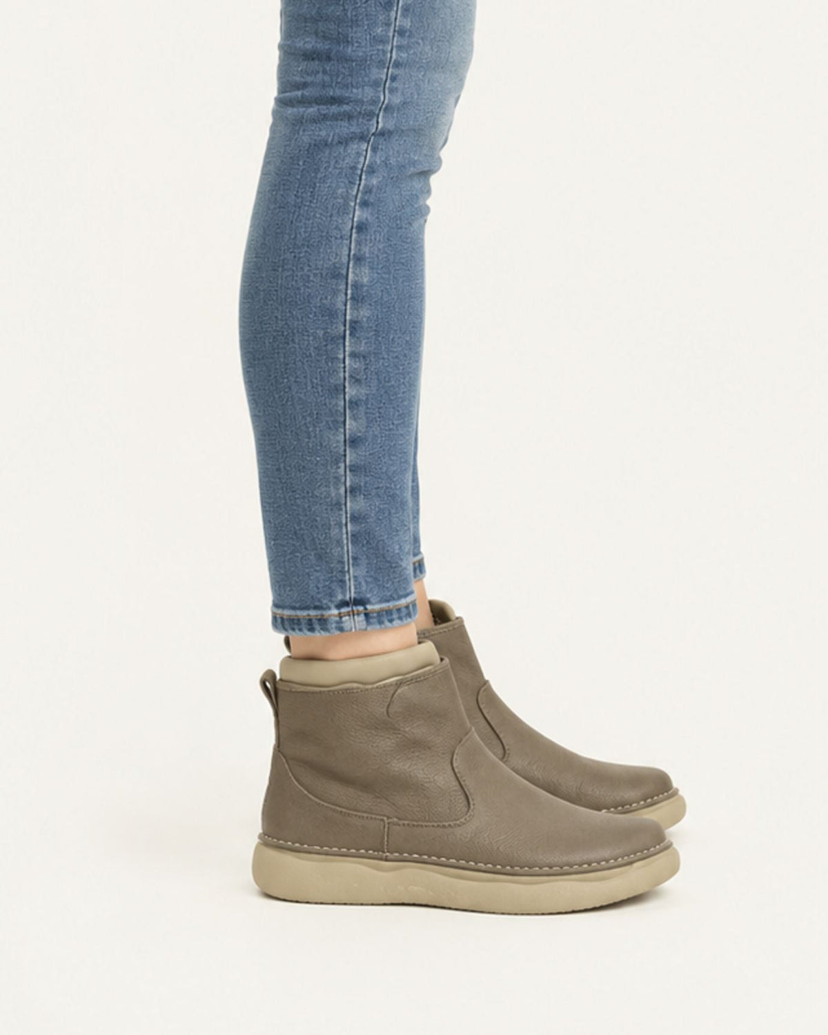 Top-Grain Leather Side-Zip Combat Boots with Leather Lining – view 4