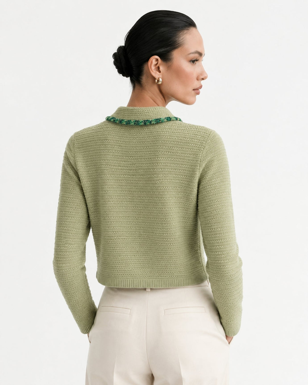 Thick Cashmere Structured Cardigan with Peter Pan Collar – view 3
