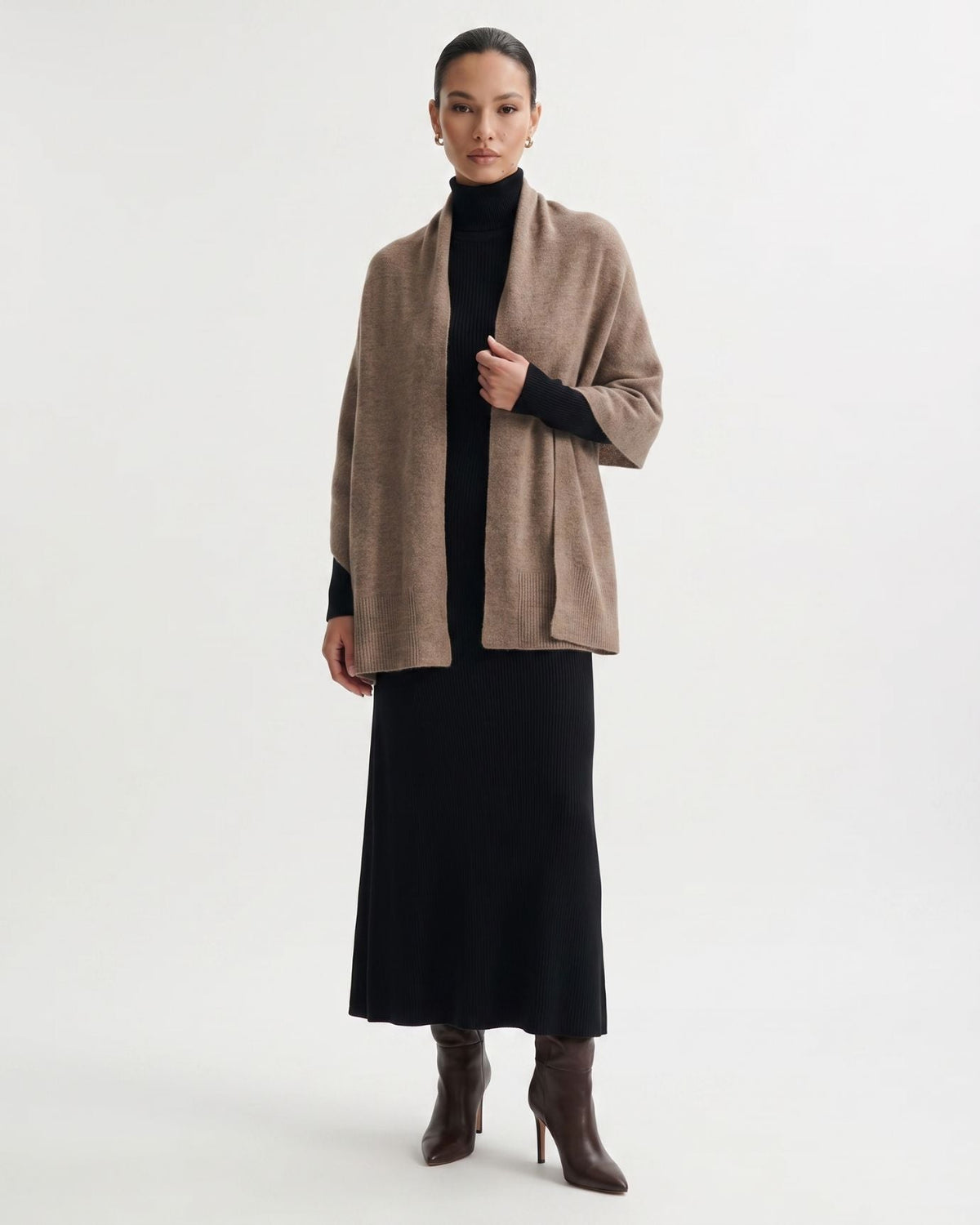 Lightweight Pure Cashmere Shawl Wrap with Geometric Edges – view 6