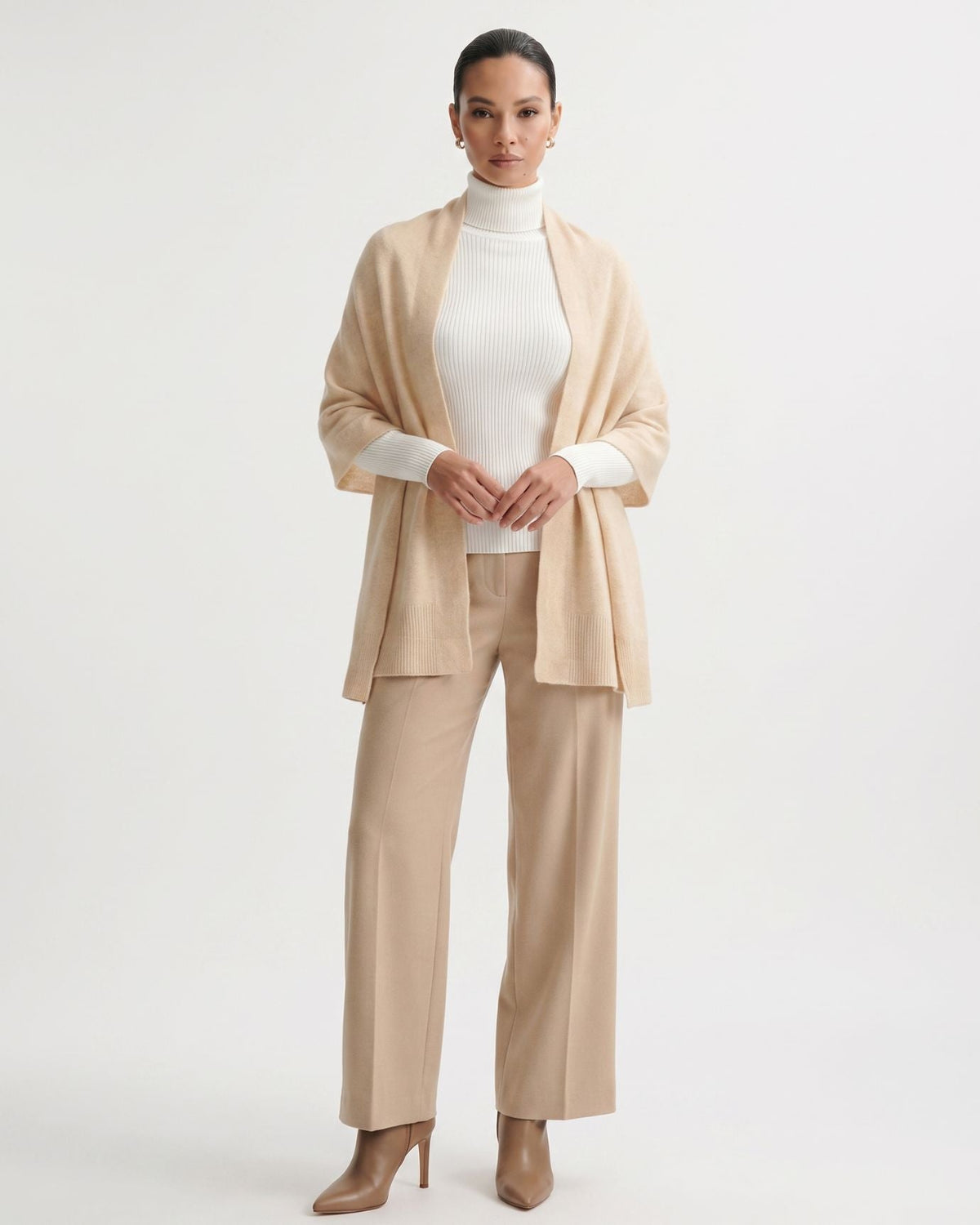 Lightweight Pure Cashmere Shawl Wrap with Geometric Edges – view 10