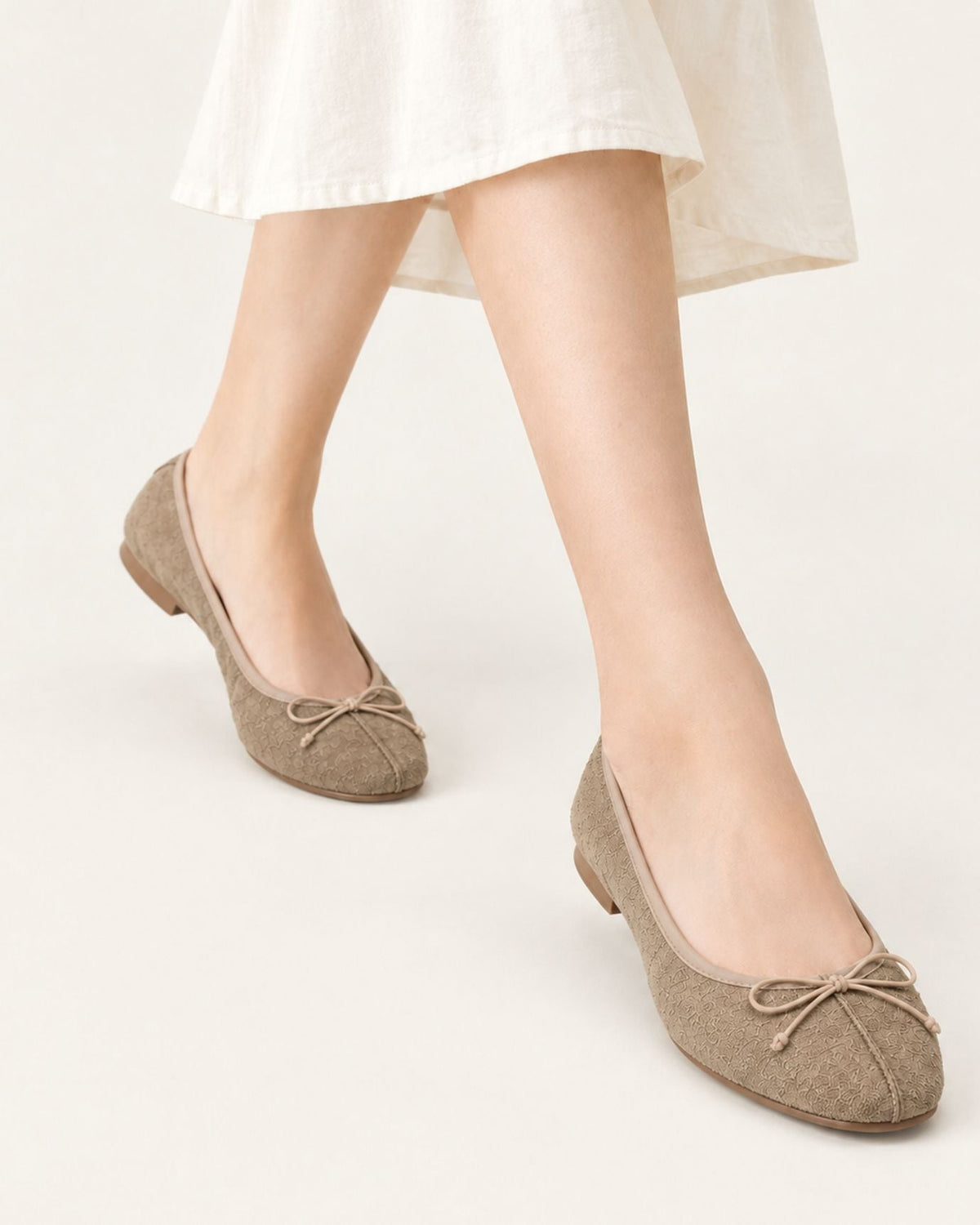 Vintage-Style Round Toe Slip-On Reversed Suede Shoes – view 8