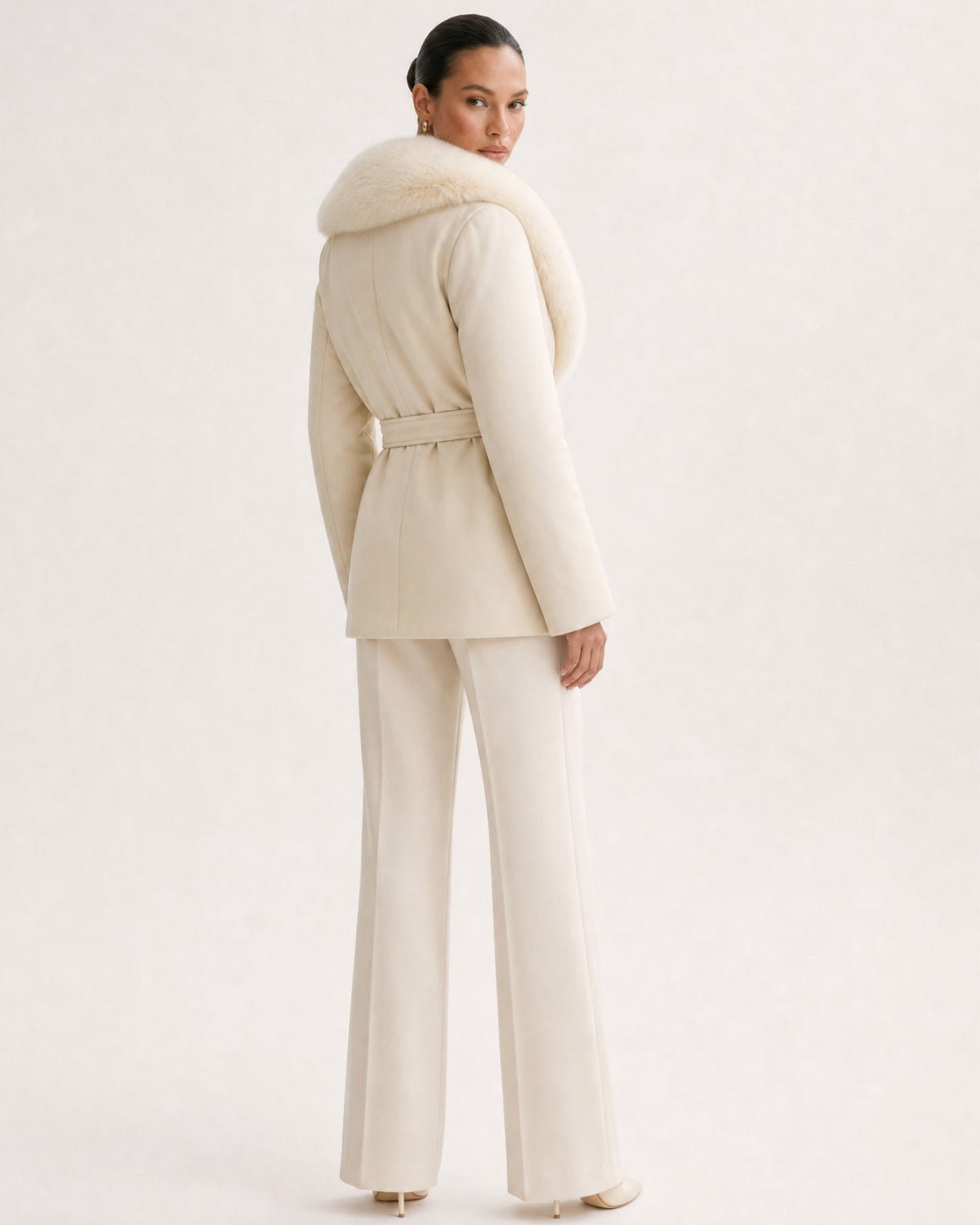 Loose Fit Belted Down Jacket – view 19