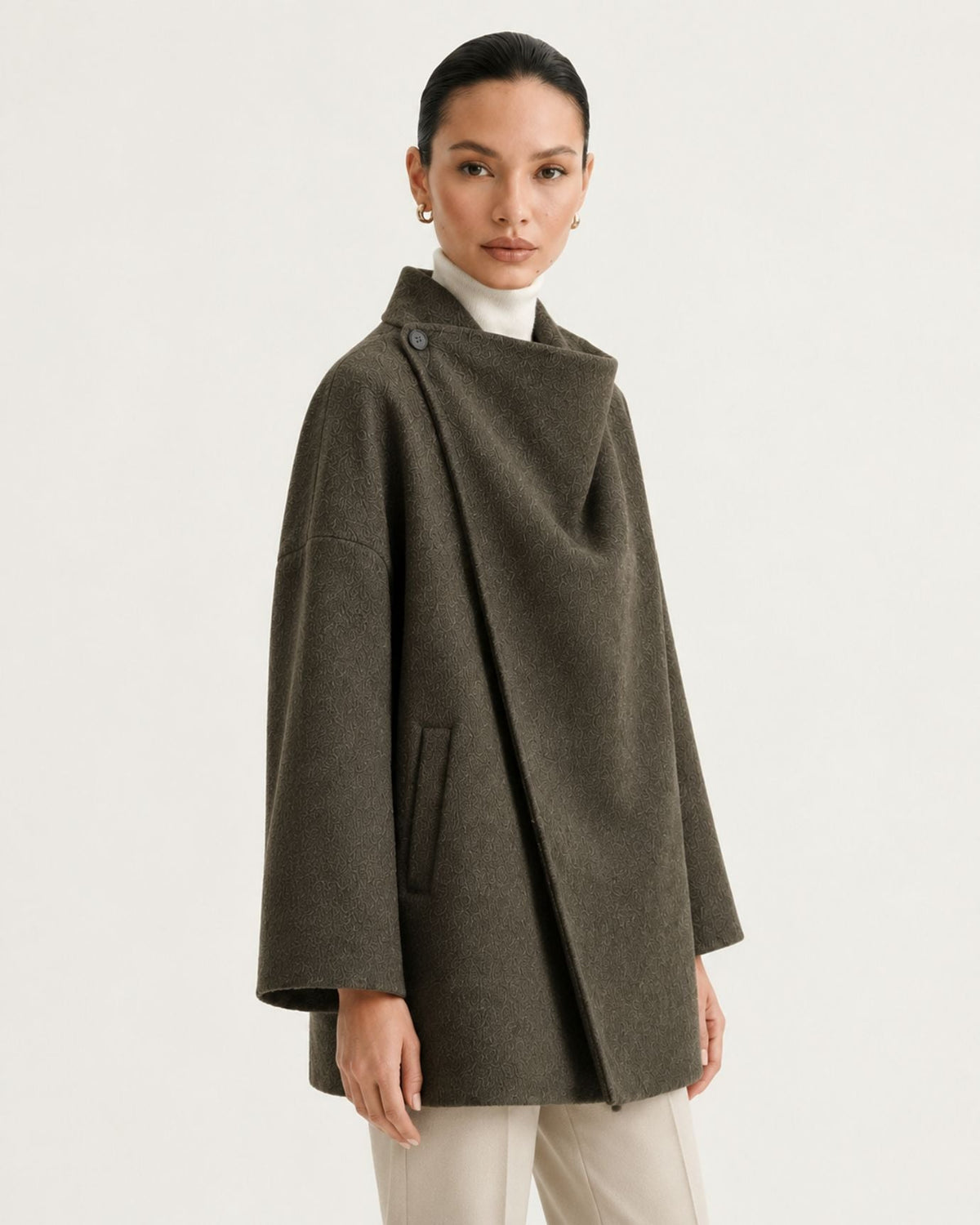 Divina Double-Faced Yak Wool Relaxed Fit Single Button Overcoat – view 8