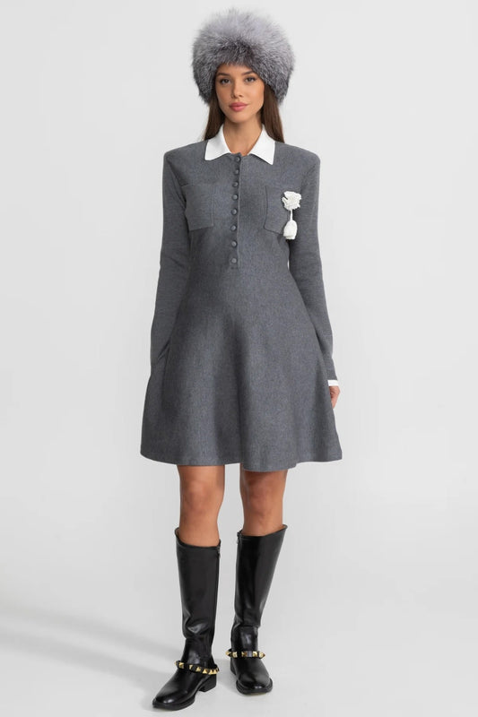 Long Sleeve A-Line Mini Dress with Contrast Collar and Floral Brooch – Grey
