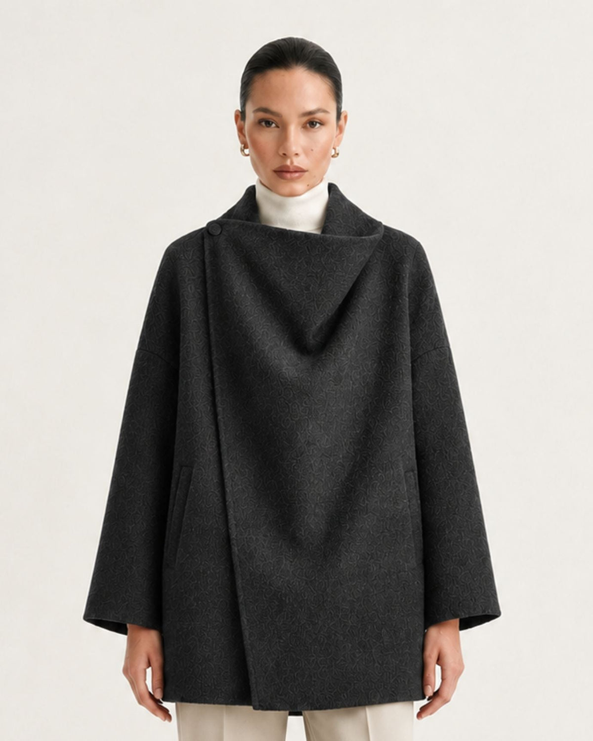 Divina Double-Faced Yak Wool Relaxed Fit Single Button Overcoat – view 4