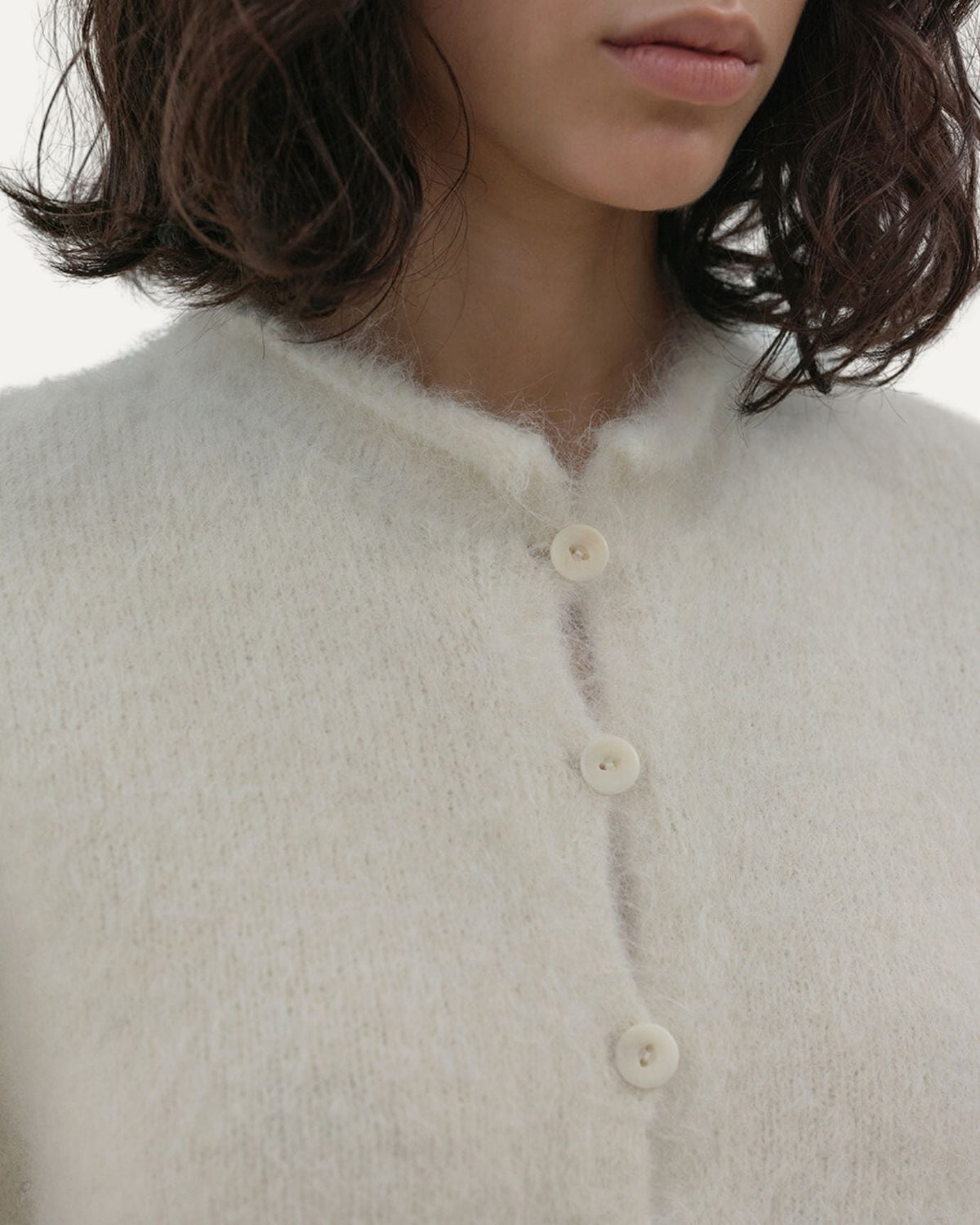 Soft Alpaca Sweater Cardigan with Reinforced Seams – view 11