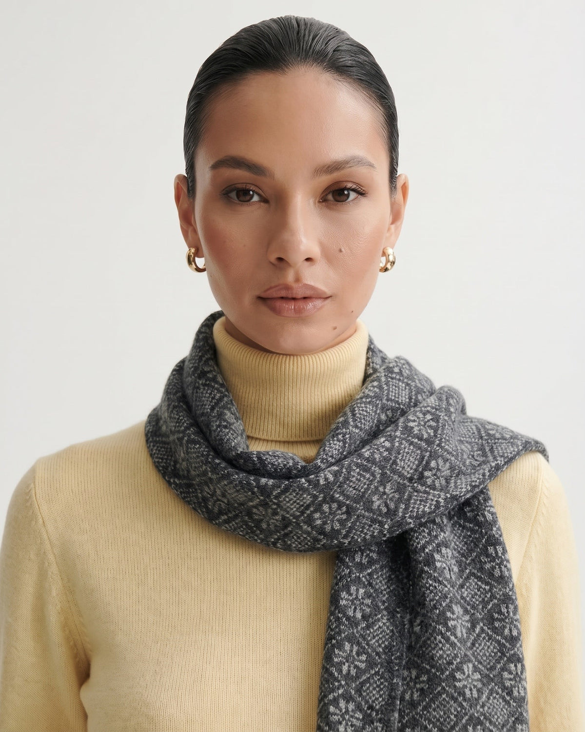 Olivia Hand-Knitted Pure Cashmere Scarf with Textured Finish – view 6