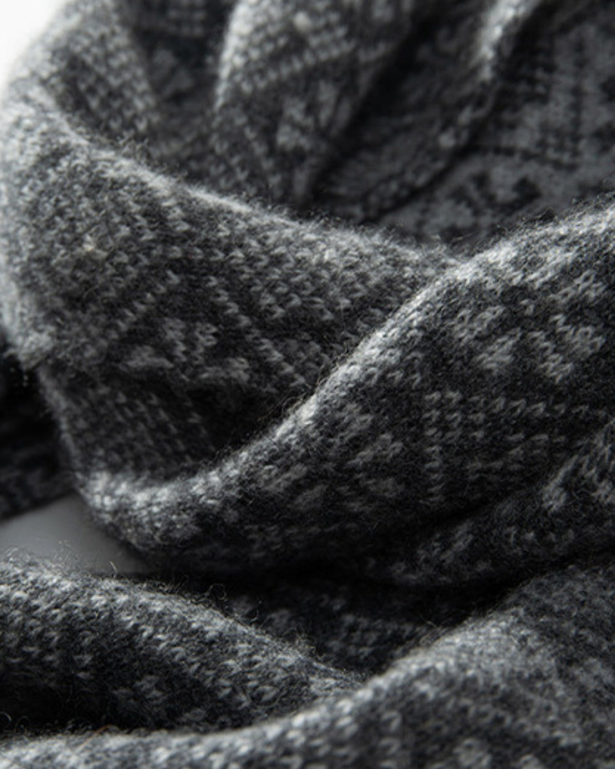 Olivia Hand-Knitted Pure Cashmere Scarf with Textured Finish – view 8