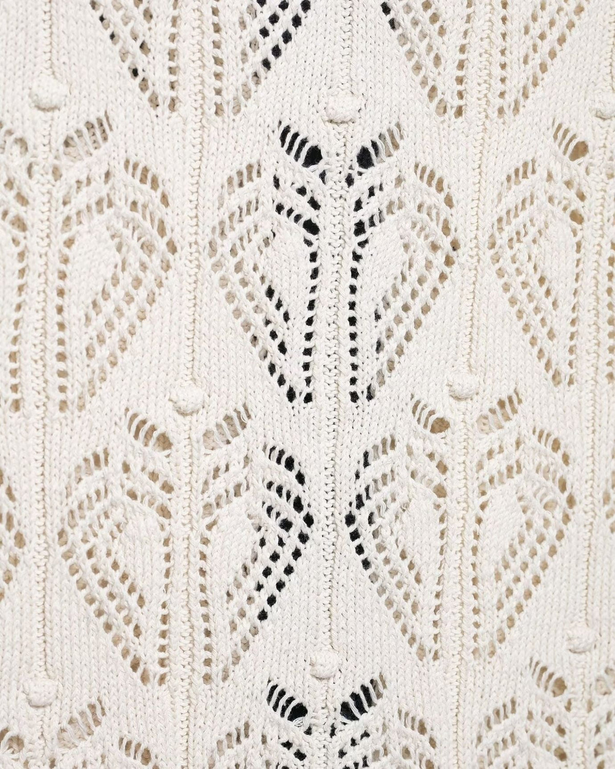 Sleeveless Jacquard Mesh Vest Top with Tailored Fit – Black and White – view 6