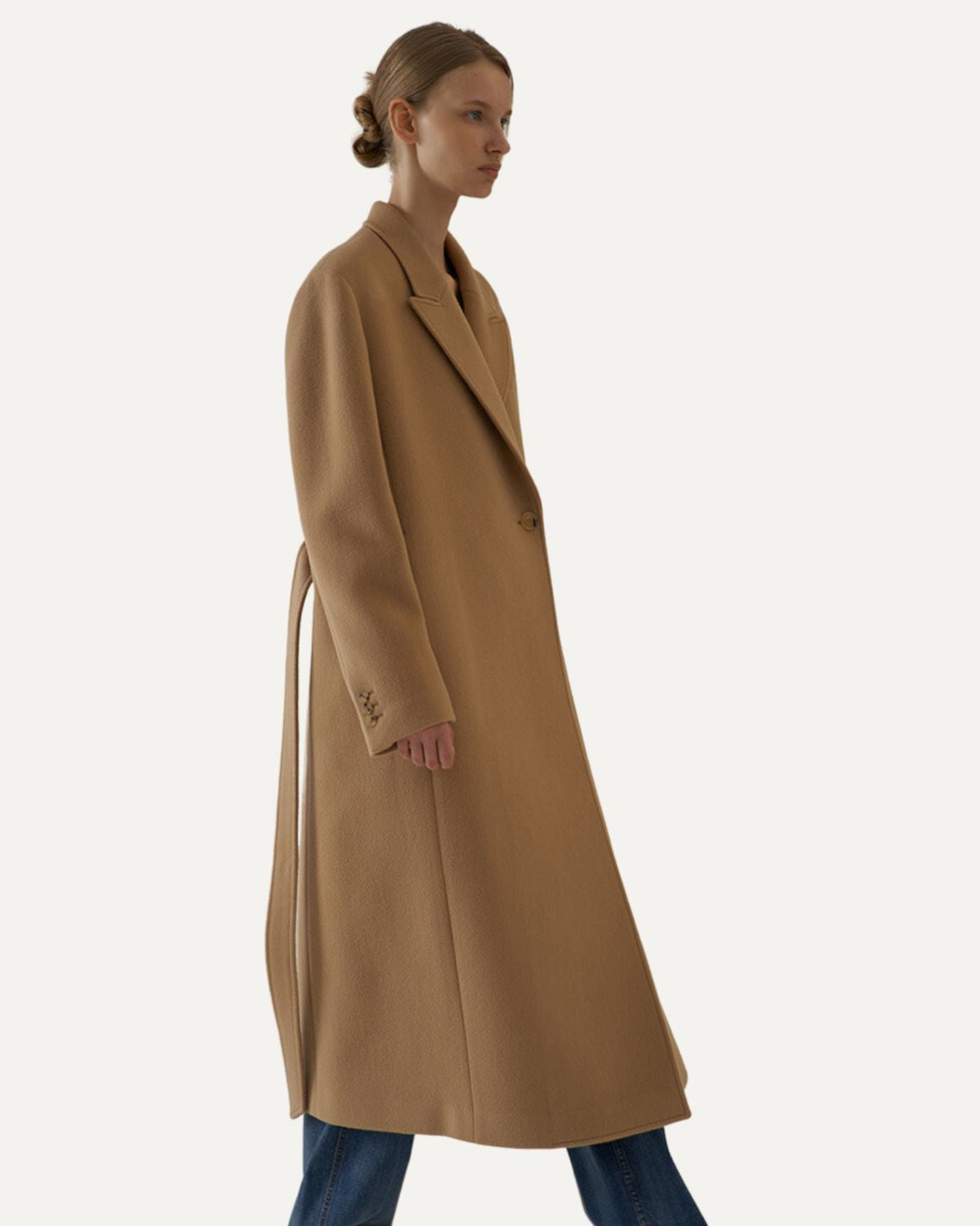 Rio Cashmere and Wool Blend Coat with Tailored Seams – view 2