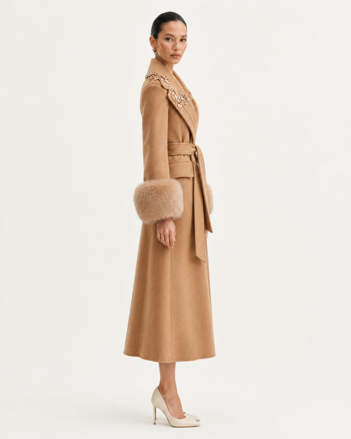 Hamptons Long Wool Cashmere Coat with Embellished Collar – view 16