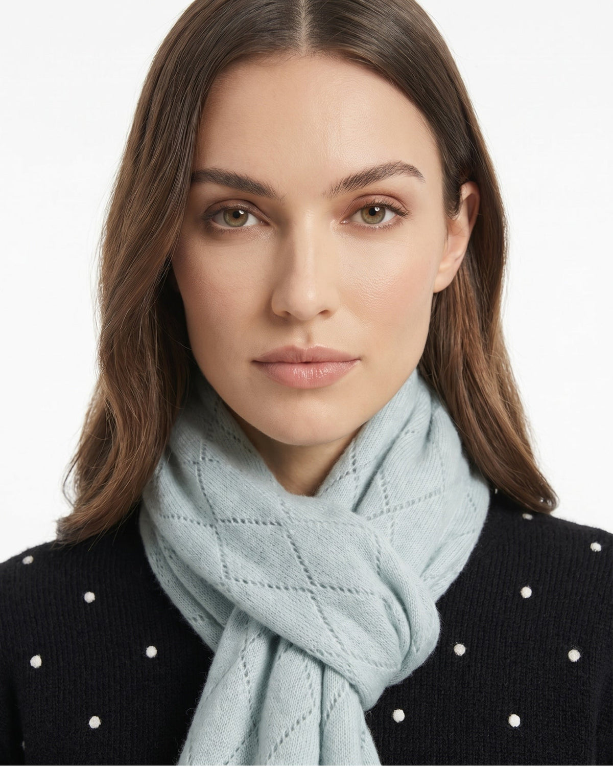 Textured Herringbone Weave Scarf in 100% Pure Cashmere – view 6