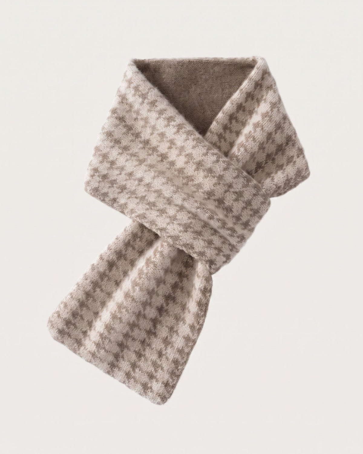 Classic Houndstooth Pattern Pure Cashmere Scarf – view 7