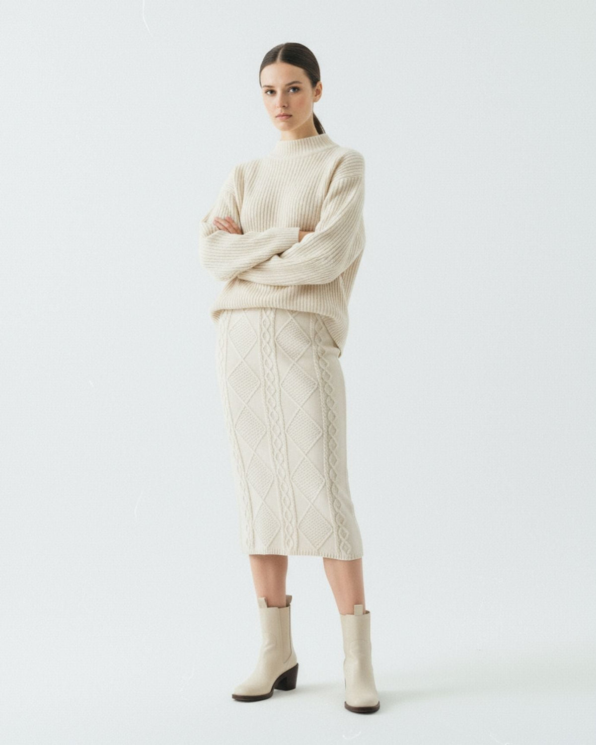 Martina 100% Wool One Size Skirt for Everyday Warmth – view 8