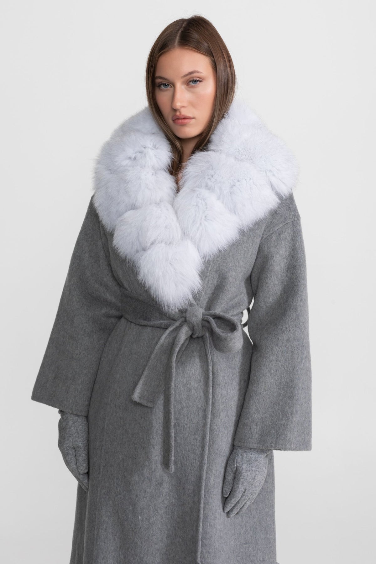 Double-Faced Wool Wrap Coat with Collar Trim and Tie Belt – Grey