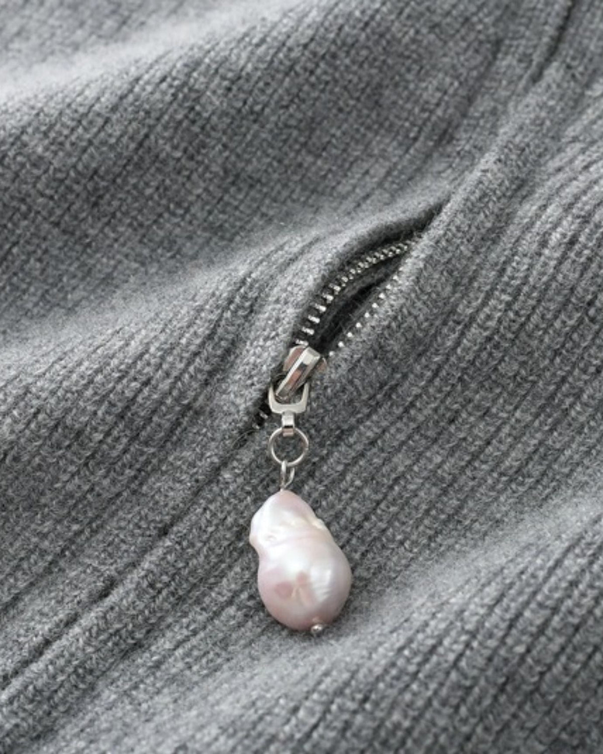 Pure Cashmere Knitted Jacket with Baroque Pearl Embellishment – view 11