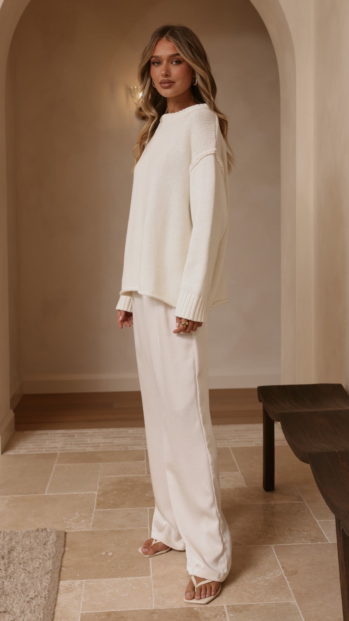 Hayden Boxy Crew Neck Rolled Hem Knit Jumper – White – view 8