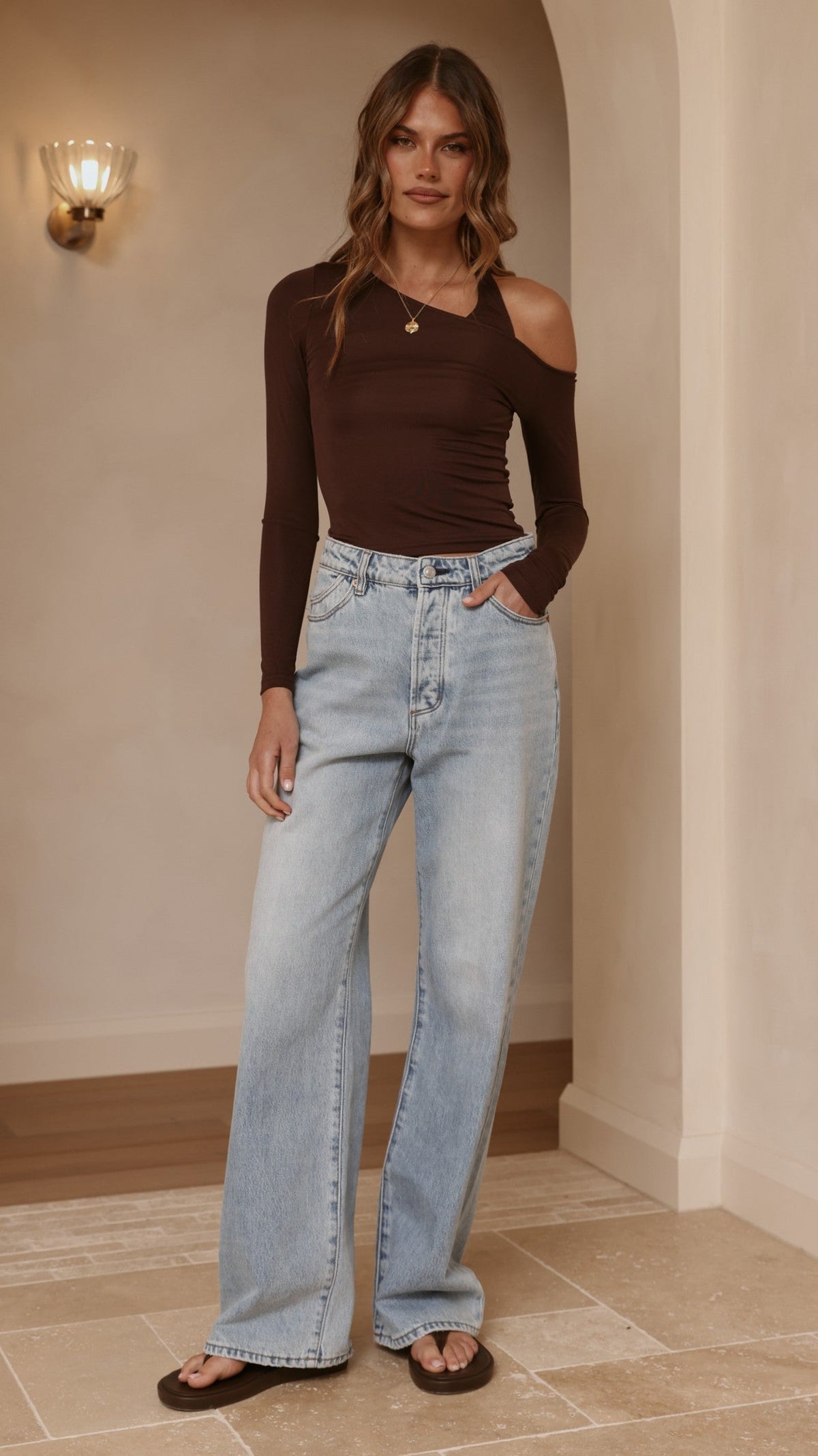Romy Fitted Long Sleeve Off Shoulder Halter Top – Chocolate