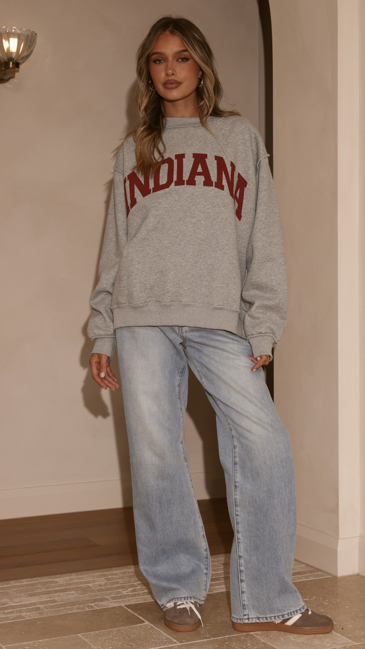 Indiana Boxy Crew Neck Jumper with Red Slogan Text – Grey – view 10