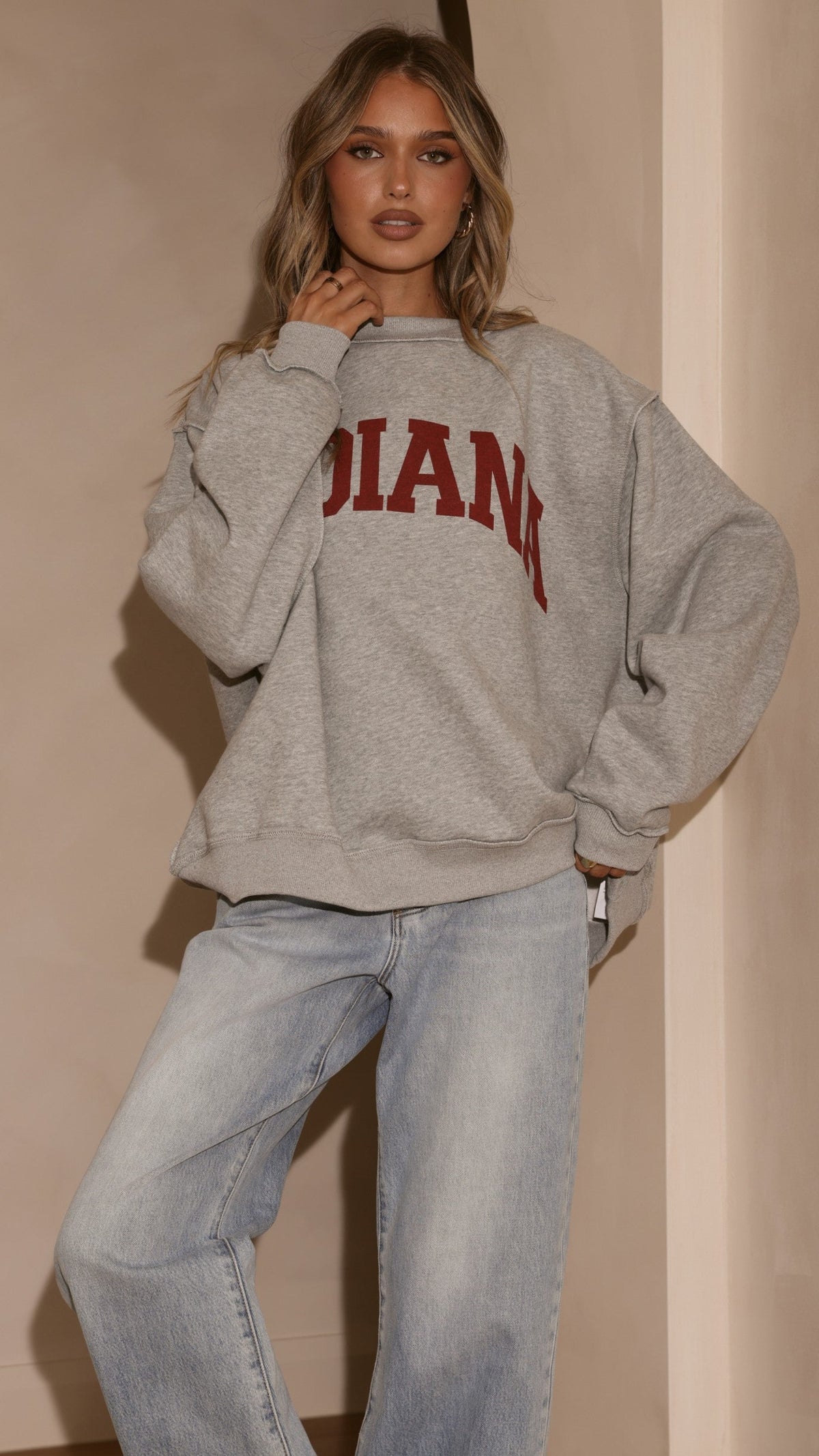 Indiana Boxy Crew Neck Jumper with Red Slogan Text – Grey – view 5